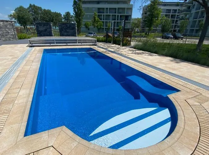 Clyde-premium Lelle Waterfront Private Apartament Balatonlelle